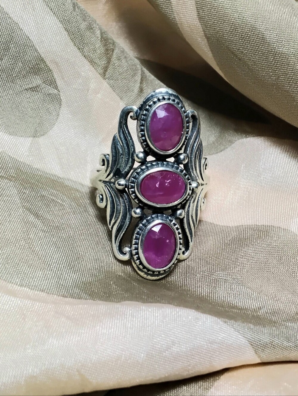 925 Silver Ruby Ring Sz 7-1/2